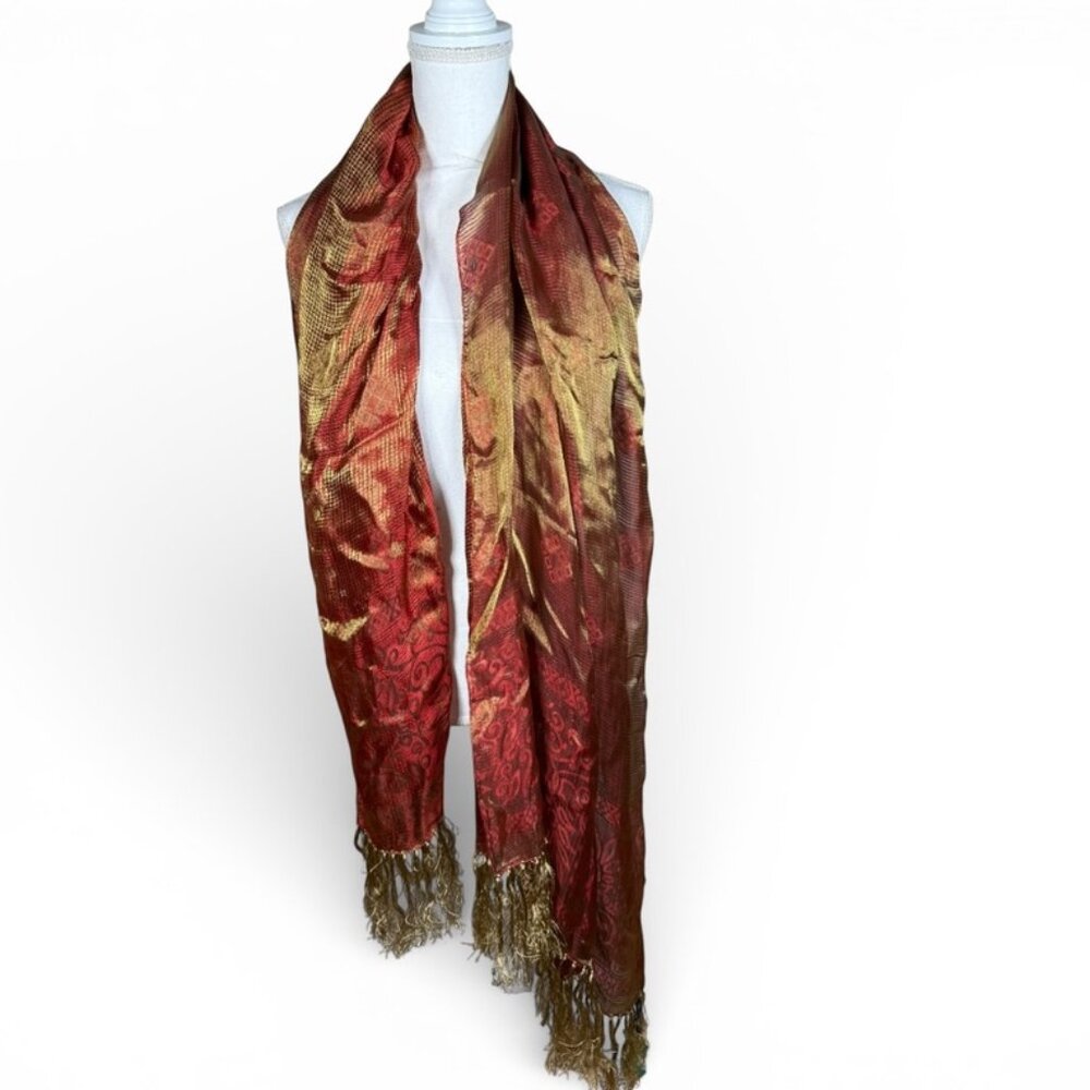 Iridescent Echo Scarf